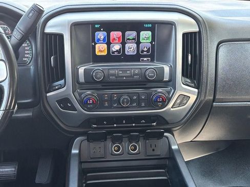 Used 2017 GMC Sierra 1500 SLT w/ SLT Premium Package AWD/4WD image 25