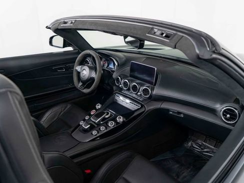 Used 2018 Mercedes-Benz AMG GT C image 22