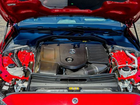 Used 2023 Mercedes-Benz C 300 4MATIC Sedan image 34