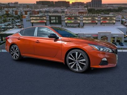 Used 2021 Nissan Altima 2.5 SR w/ SR Premium Package