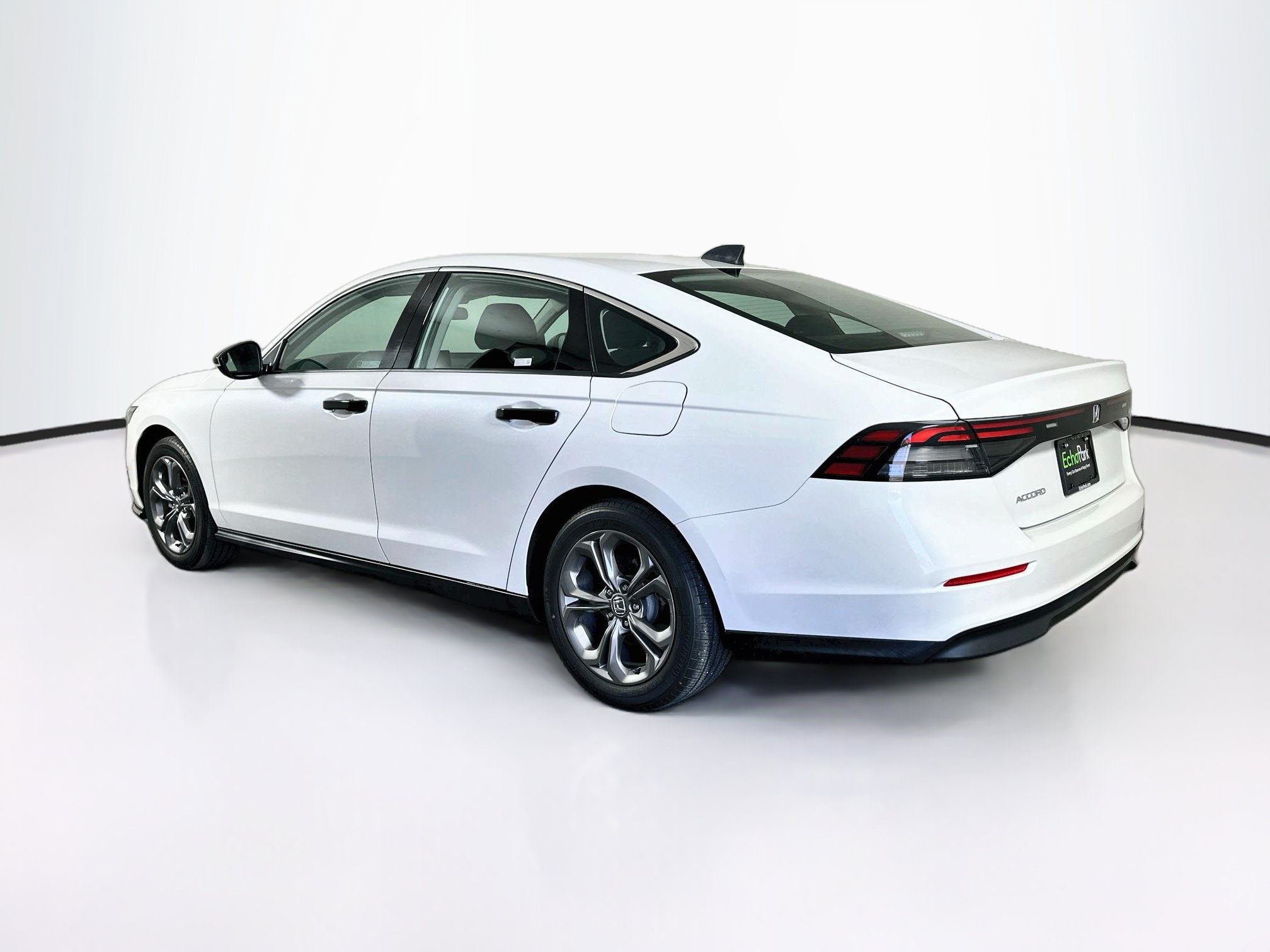 Used 2024 Honda Accord EX image 5