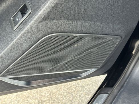 Used 2021 Audi Q3 2.0T Premium Plus w/ Premium Plus Package image 33