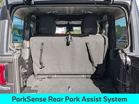 Used 2023 Jeep Wrangler Sport S image 29