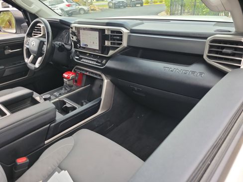 Used 2022 Toyota Tundra SR5 image 12