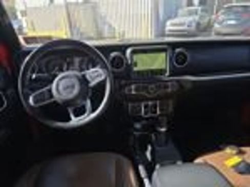 Used 2022 Jeep Wrangler Unlimited Sahara w/ Cold Weather Group AWD/4WD image 26