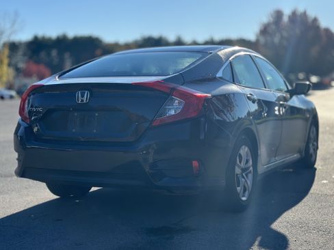 Used 2017 Honda Civic LX image 9