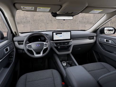 New 2027 Ford Explorer Active RWD image 9