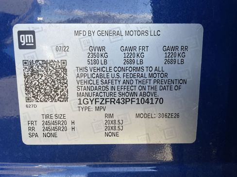 Certified 2023 Cadillac XT4 Sport w/ Cold Weather Package image 35