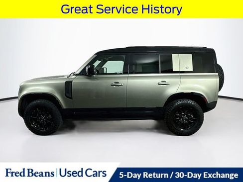 Used 2022 Land Rover Defender 110 X-Dynamic HSE AWD/4WD image 4