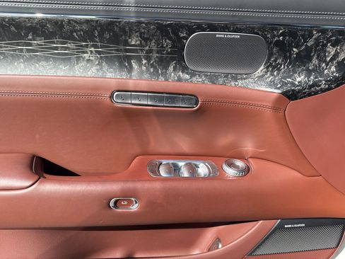 Used 2023 Genesis G90 3.5T image 18