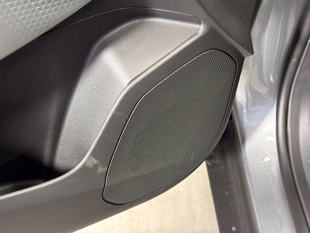 New 2026 Chevrolet Trax LS FWD image 12