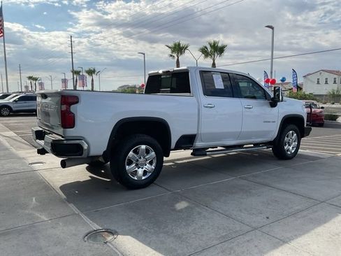Used 2022 Chevrolet Silverado 2500 LTZ w/ LTZ Plus Package AWD/4WD image 7