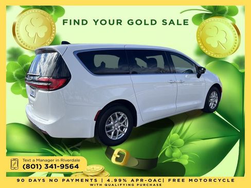 New 2026 Chrysler Pacifica Select image 5