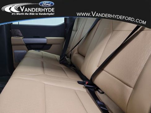 New 2026 Ford F350 Lariat w/ Lariat Premium Package image 11