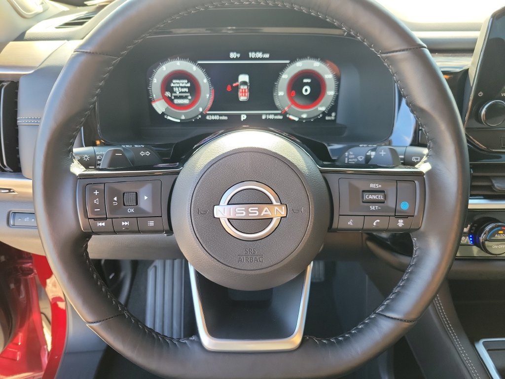 Certified 2024 Nissan Pathfinder Platinum w/ Cargo Package FWD image 20