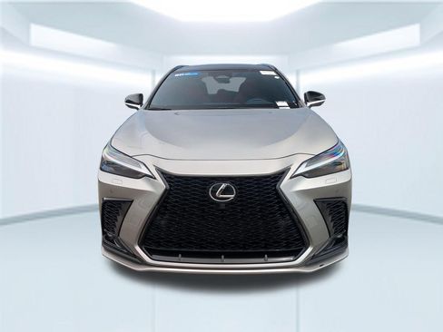 Used 2025 Lexus NX 450h+ F Sport AWD/4WD image 4
