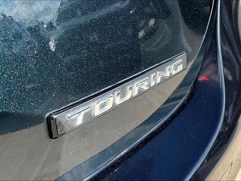 Used 2016 Toyota Avalon Touring image 9