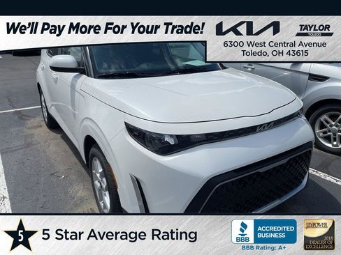 Used 2025 Kia Soul LX w/ LX Technology Package FWD image 1
