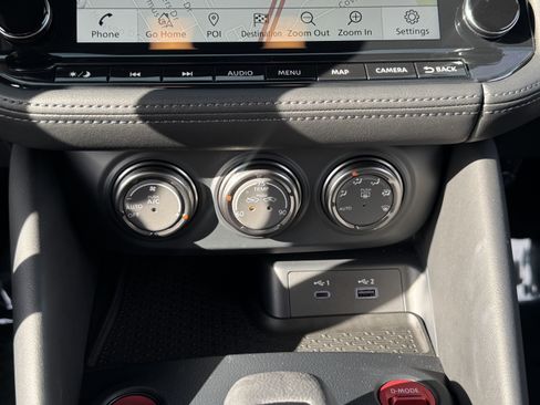 Used 2024 Nissan Z NISMO w/ Floor Mat Package image 29