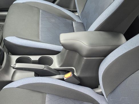 New 2025 Nissan Versa SV w/ Trunk Package FWD image 8
