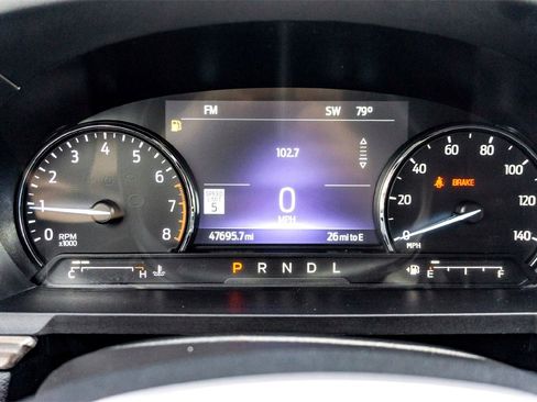 Used 2024 Ford Explorer Limited image 22