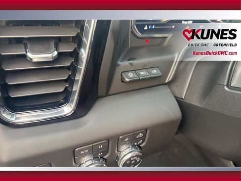 New 2025 GMC Sierra 3500 Denali Ultimate image 20