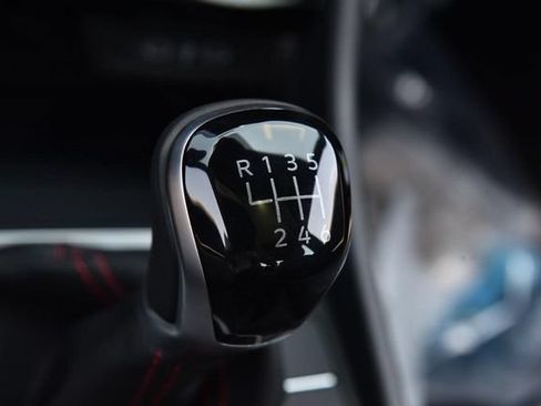 New 2026 Volkswagen Jetta GLI Autobahn FWD image 18