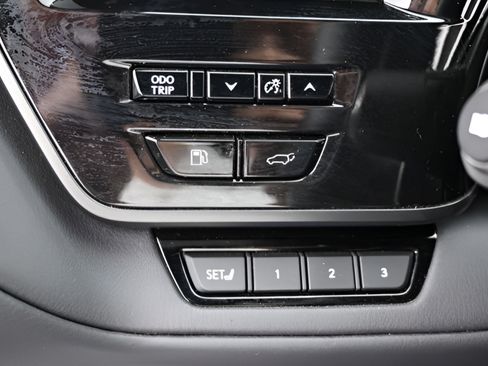 Used 2025 Lexus TX 350 AWD w/ Technology Package image 39