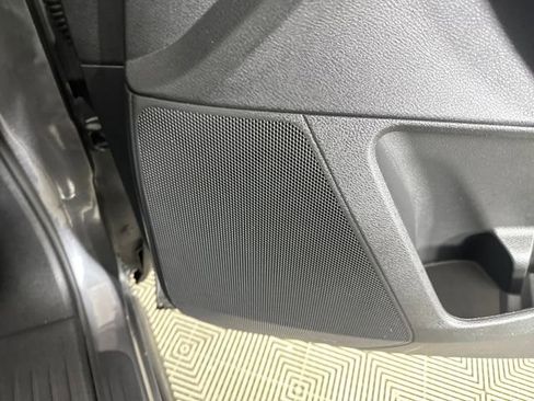 Used 2023 Nissan Pathfinder SL image 29