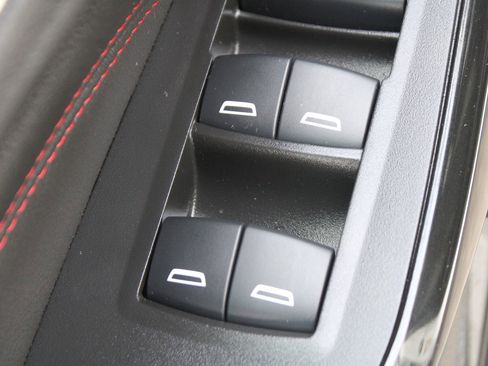 Used 2024 Chevrolet Trax RS image 19