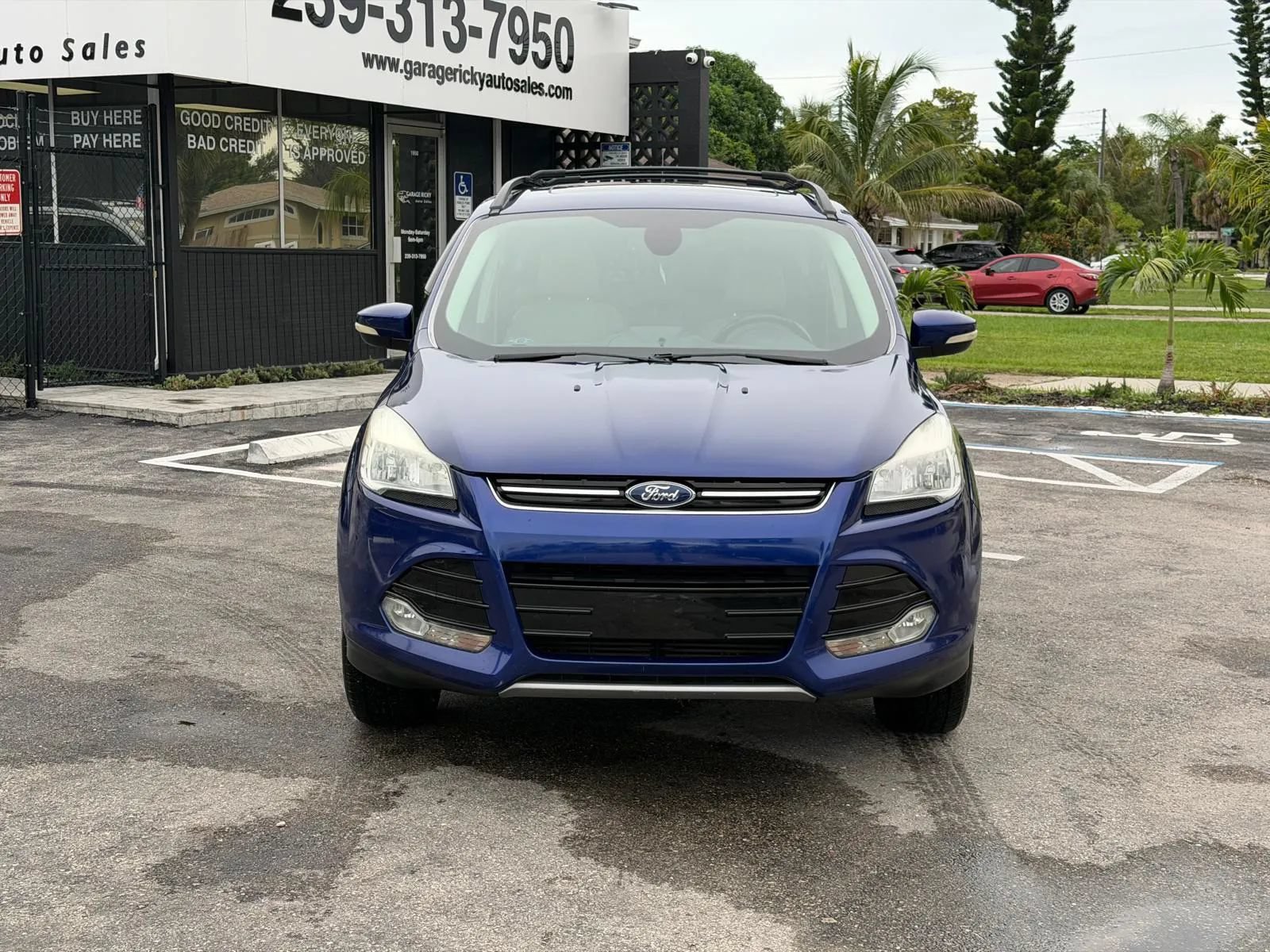 Used 2013 Ford Escape SEL FWD image 2