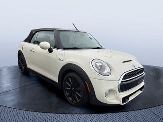 Used 2016 MINI Cooper S FWD video 1