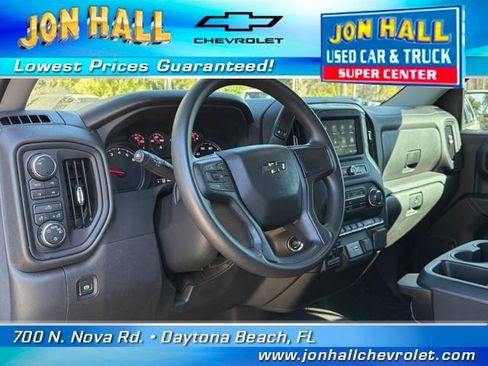 Used 2024 Chevrolet Silverado 1500 Custom Trail Boss w/ Dark Appearance Package image 22