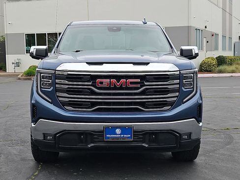 Used 2024 GMC Sierra 1500 SLT AWD/4WD image 9
