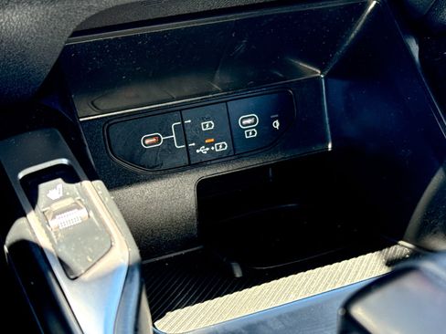 Certified 2025 Kia Sorento X-Line EX AWD/4WD image 23
