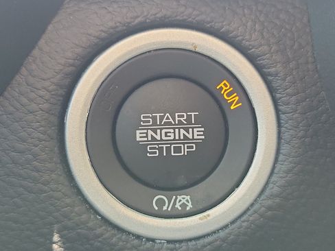 Used 2025 RAM 1500 Big Horn AWD/4WD image 27