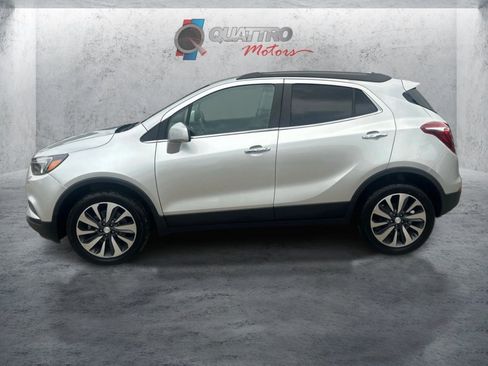 Used 2022 Buick Encore Preferred AWD/4WD image 2