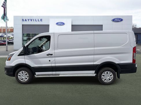 Used 2024 Ford Transit 250 Low Roof w/ Exterior Upgrade Package image 2