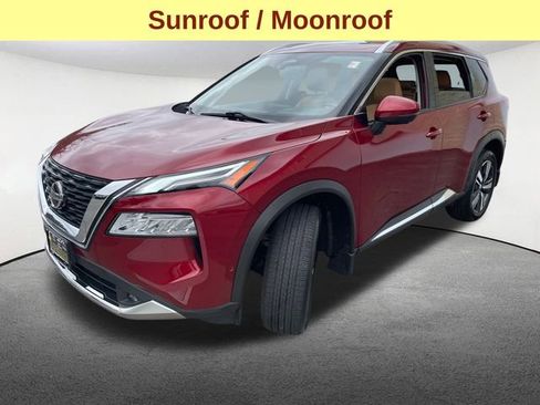 Used 2021 Nissan Rogue Platinum image 5