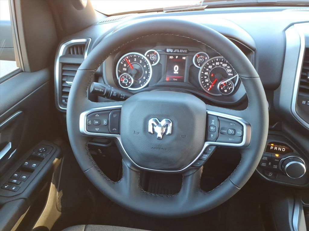 New 2026 RAM 1500 Big Horn AWD/4WD image 26