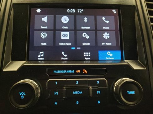 Used 2018 Ford F150 XL w/ Equipment Group 101A Mid RWD image 25