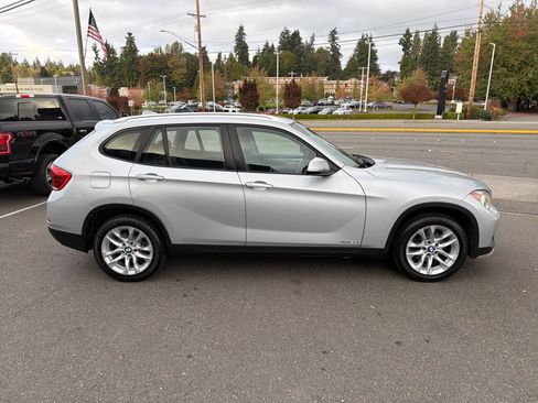 Used 2015 BMW X1 xDrive28i image 9