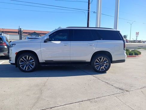 Used 2021 Cadillac Escalade Sport image 6