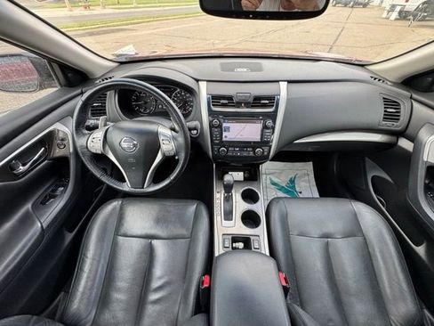 Used 2014 Nissan Altima 3.5 SL w/ Technology Package FWD image 16