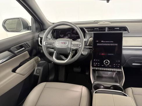 New 2026 GMC Terrain Elevation w/ Elevation Premium Package image 41