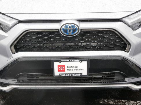 Used 2023 Toyota RAV4 XSE w/ Weather Package AWD/4WD image 9