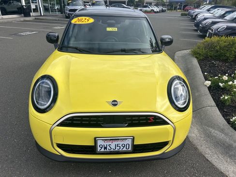 Used 2025 MINI Cooper S image 8