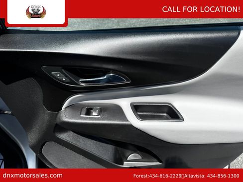 Used 2018 Chevrolet Equinox LS AWD/4WD image 42