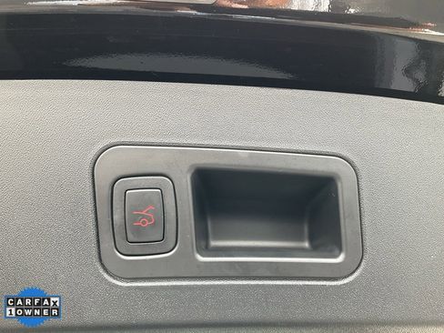 Used 2018 Tesla Model S 100D image 10