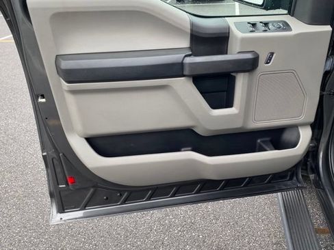 Used 2017 Ford F150 XL w/ Equipment Group 101A Mid RWD image 11